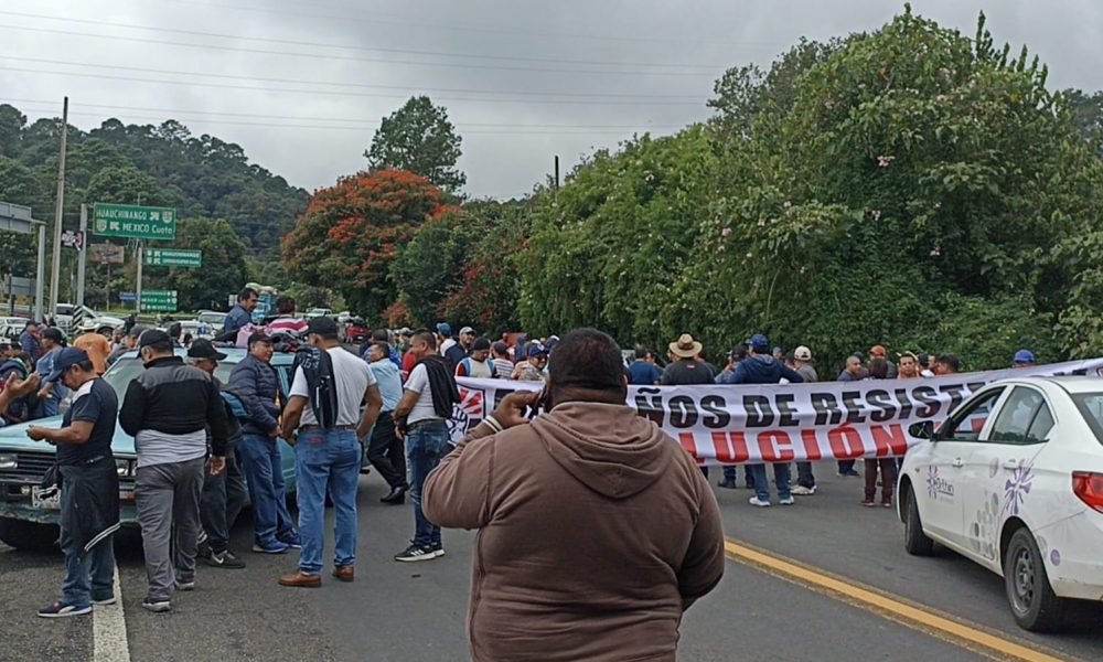 Bloquean Extrabajadores Del Sme La Autopista M Xico Tuxpan Sicom Noticias