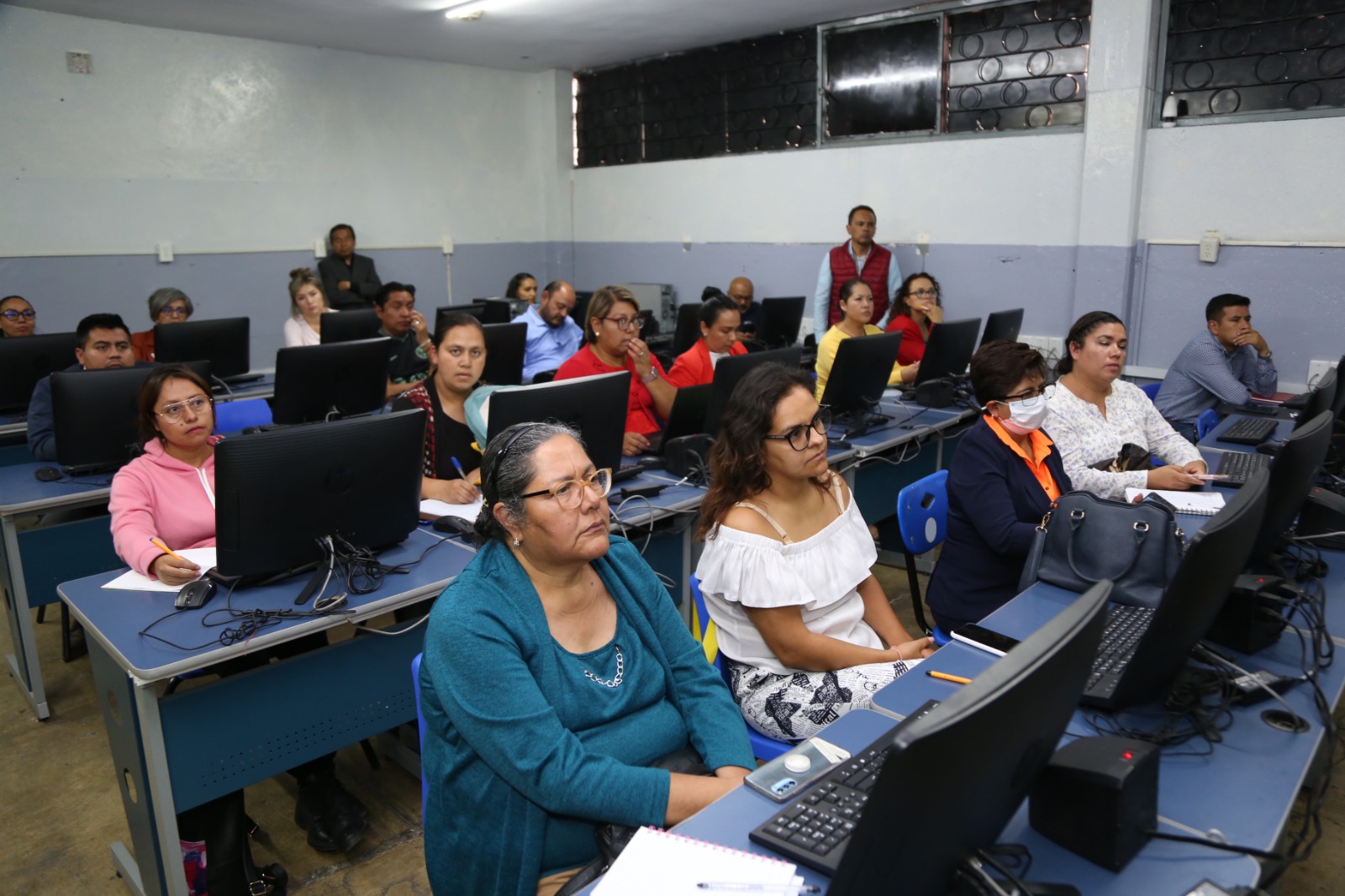 Convoca SEP a docentes para tomar cursos de formación